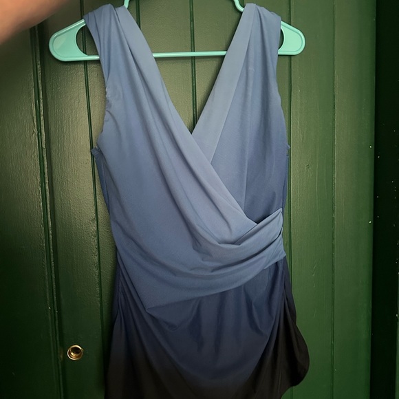 Blue ombré Lands End bathing suit. - Picture 5 of 6